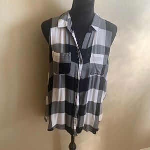 Sleeveless Plaid Button Up Shirt